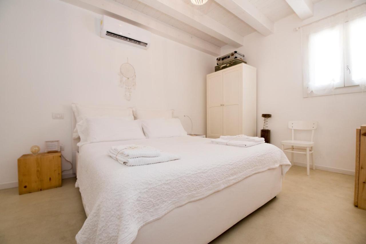 マルツァメミ Casa Memi Bed & Breakfast エクステリア 写真
